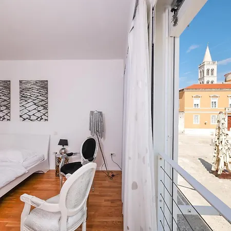 Tinel Superior Πανσιόν 4*