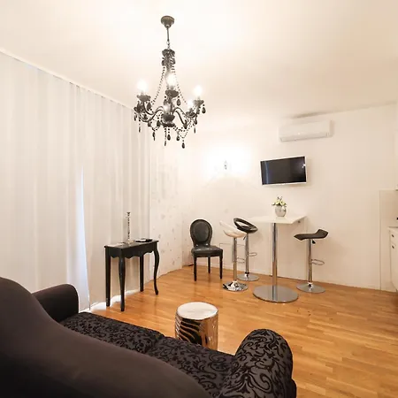 Tinel Superior 4* Ζαντάρ