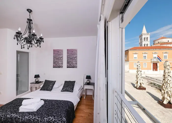 蒂内尔高级旅馆 扎达尔